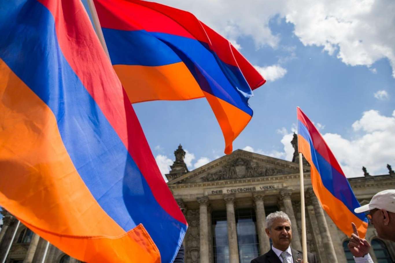 Ermenistan'da halk sandık başında